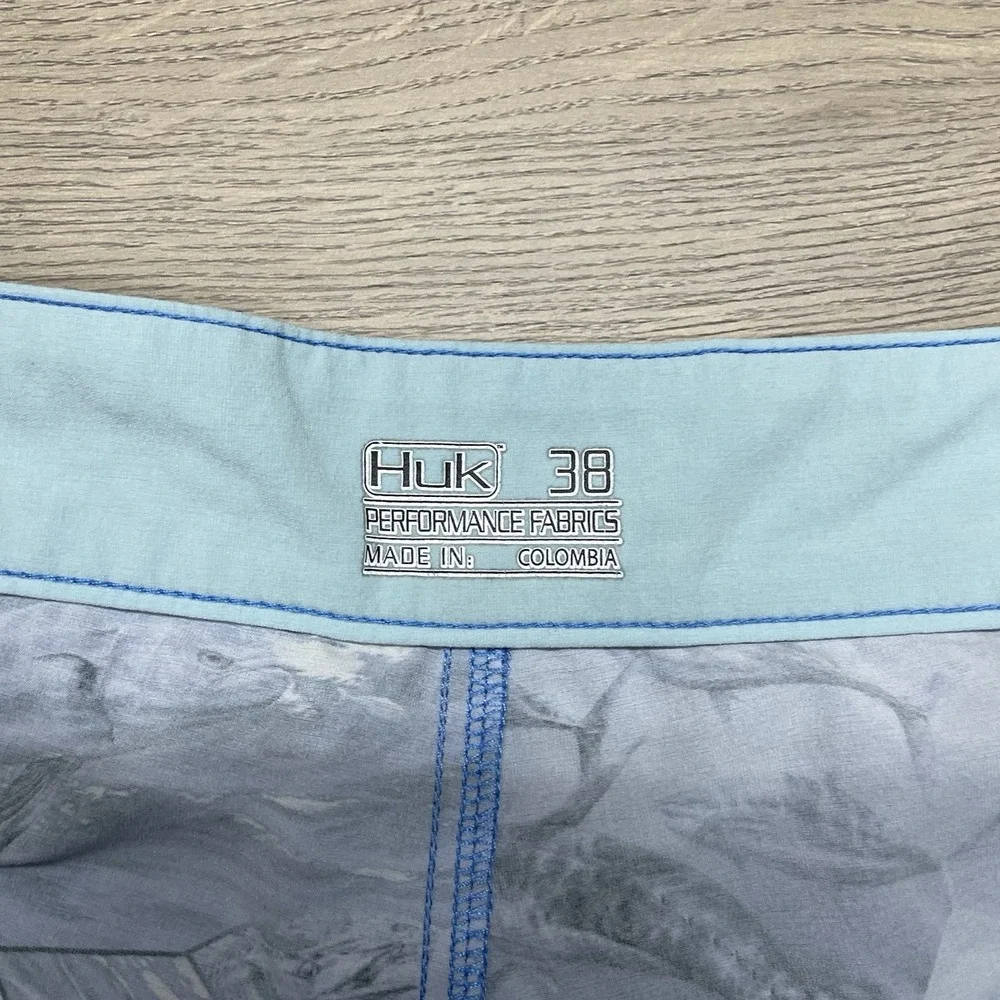 Huk Fishing Blue Board Short Swim Trunks Men's Sz 38 Sailfish Boat Ocean